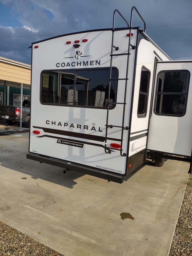 2026 Coachmen RV chaparral 336tsik