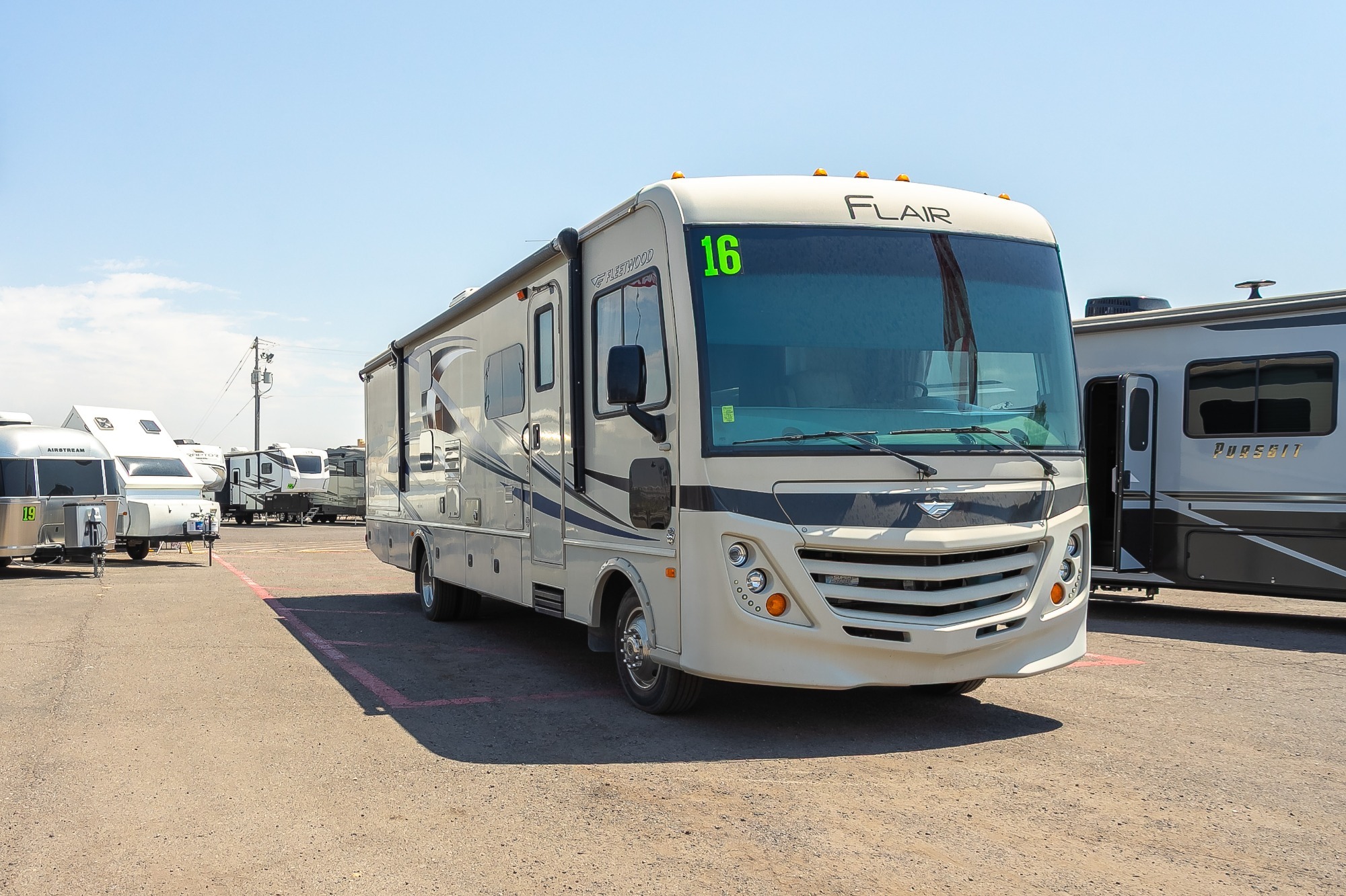 2016 Fleetwood flair 31b