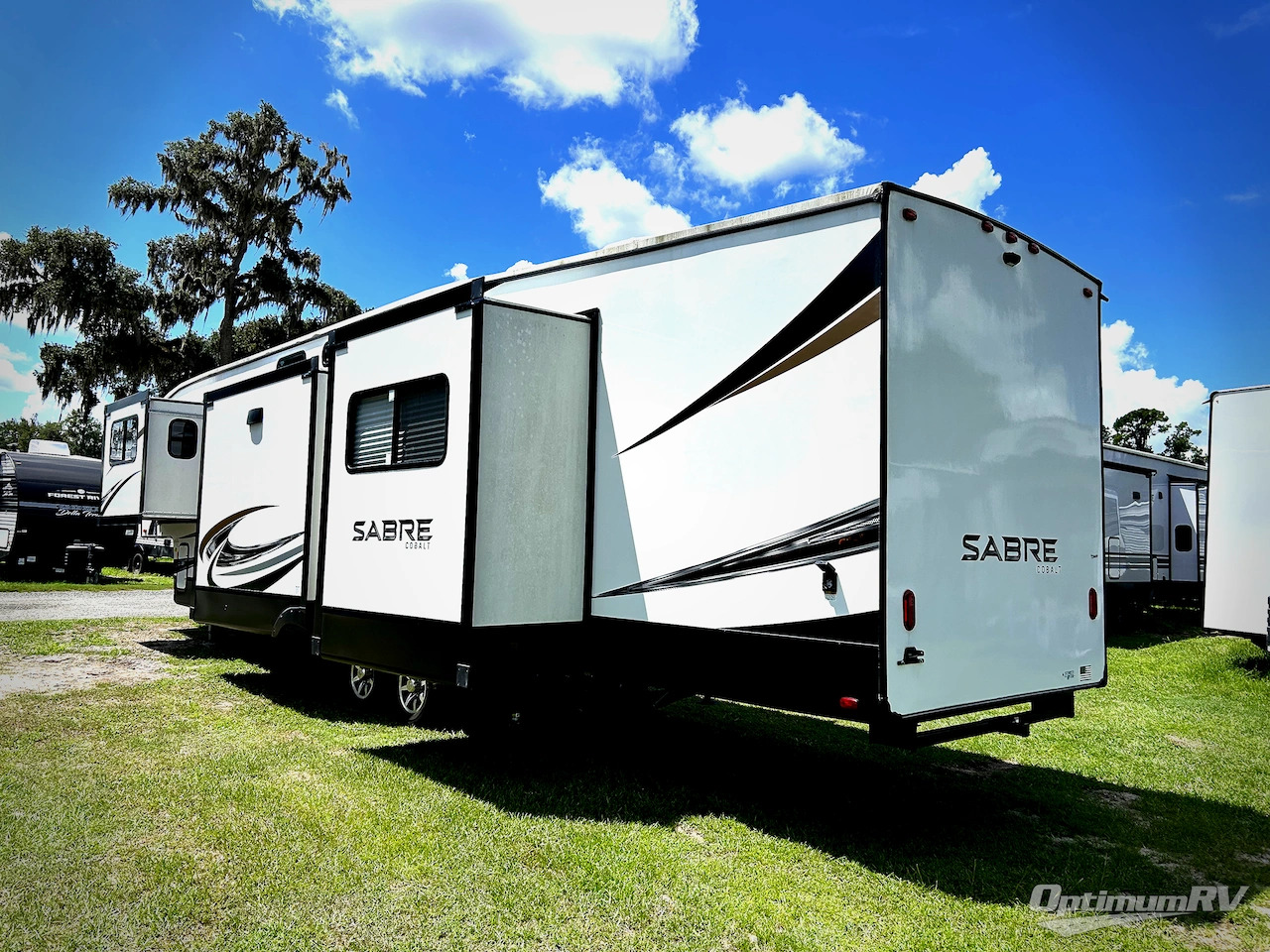 2022 Forest River sabre 37flh