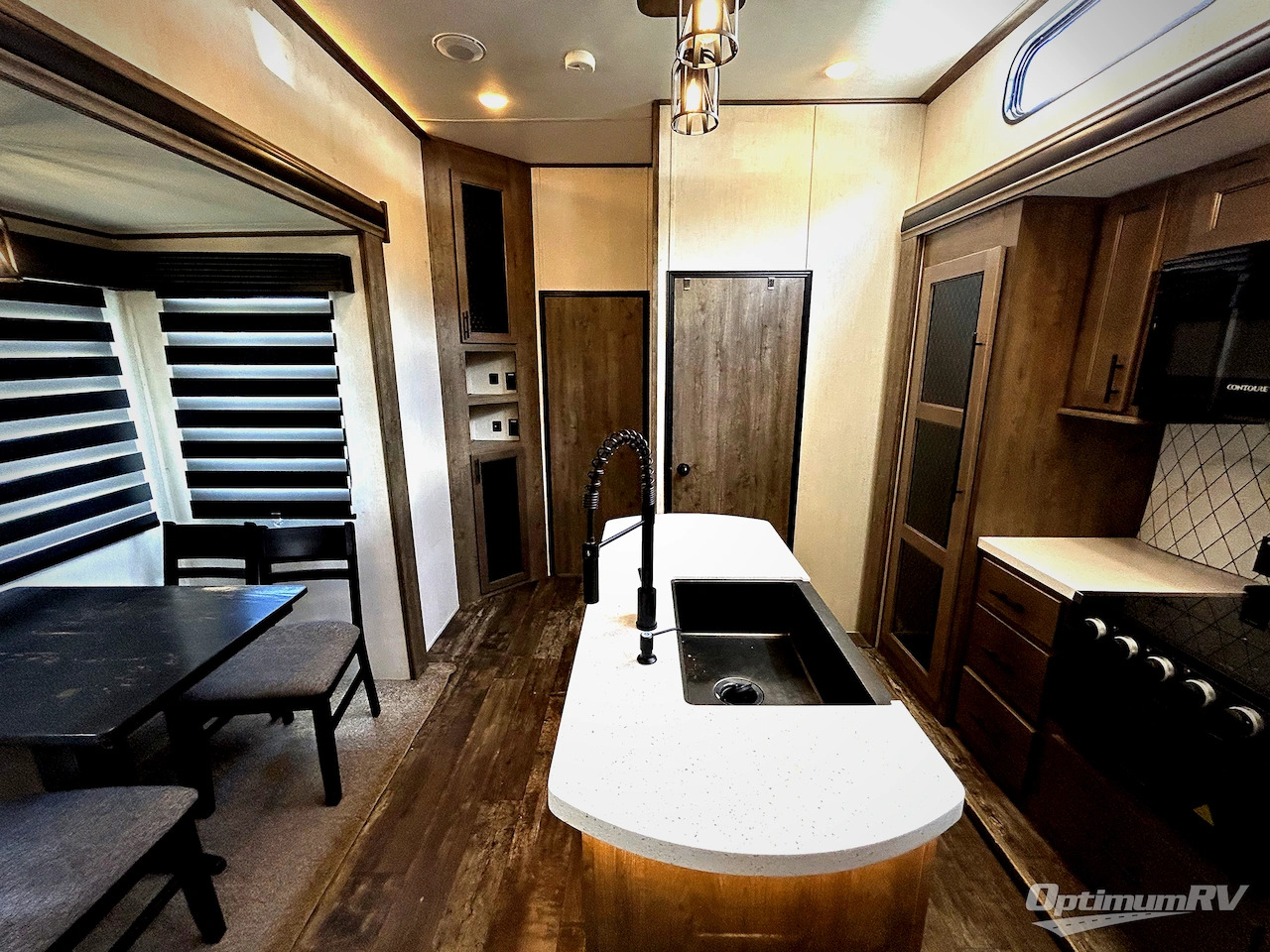 2022 Forest River sabre 37flh