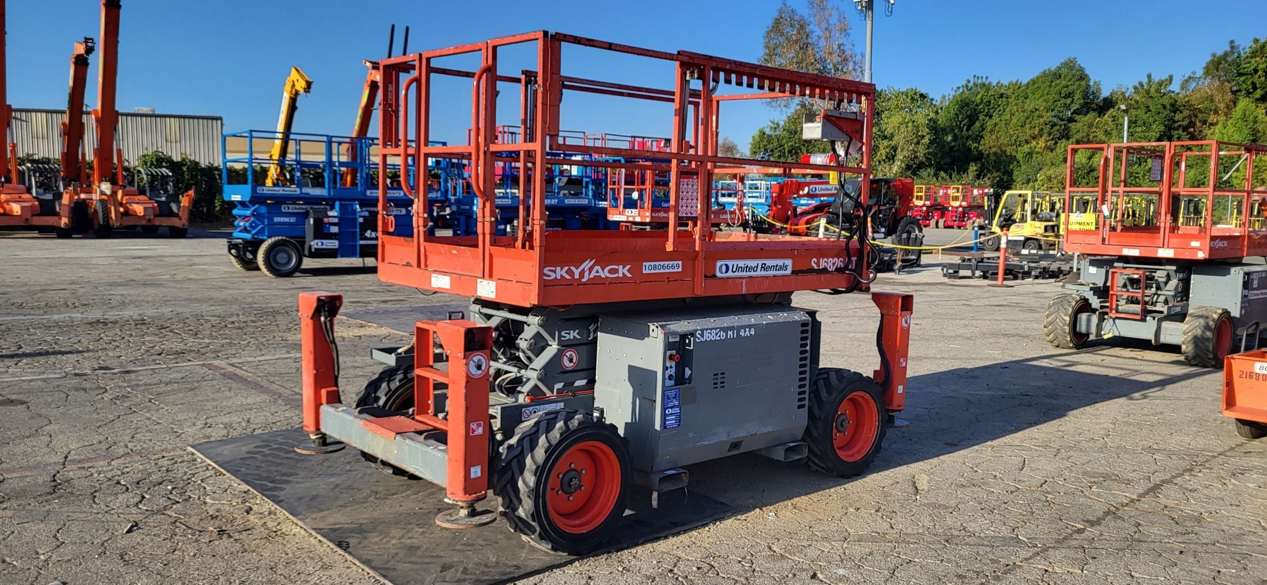 2018 SKYJACK SJ6826RT Rough Terrain Scissor Lift in Bakersfield, CA