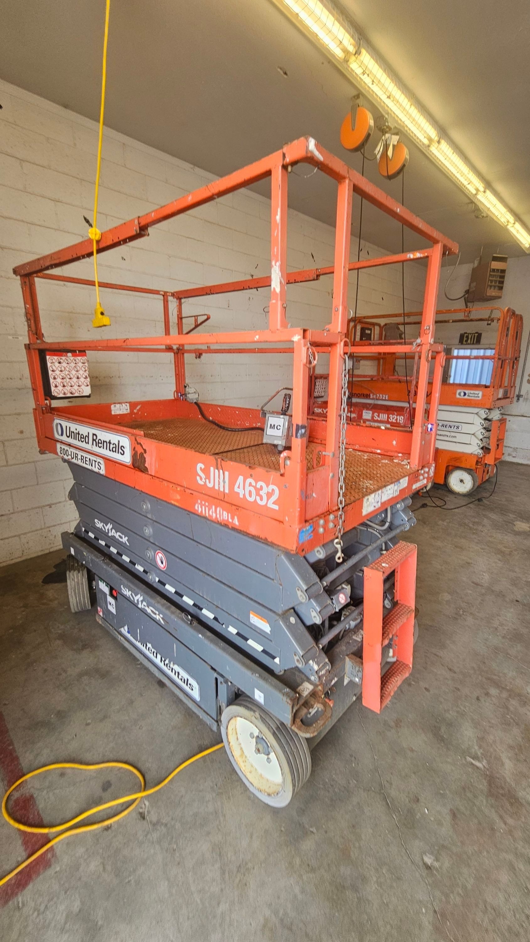 2017 SKYJACK SJIII4632 Scissor Lift in Bakersfield, CA