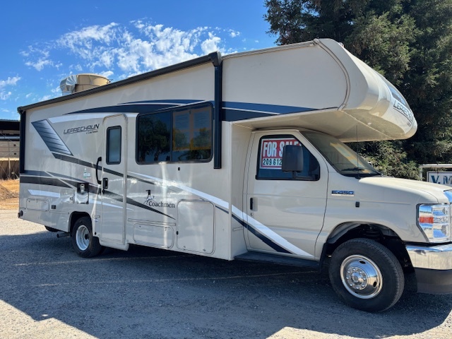 2022 Coachmen LEPRECHAUN 260DS in manteca CA