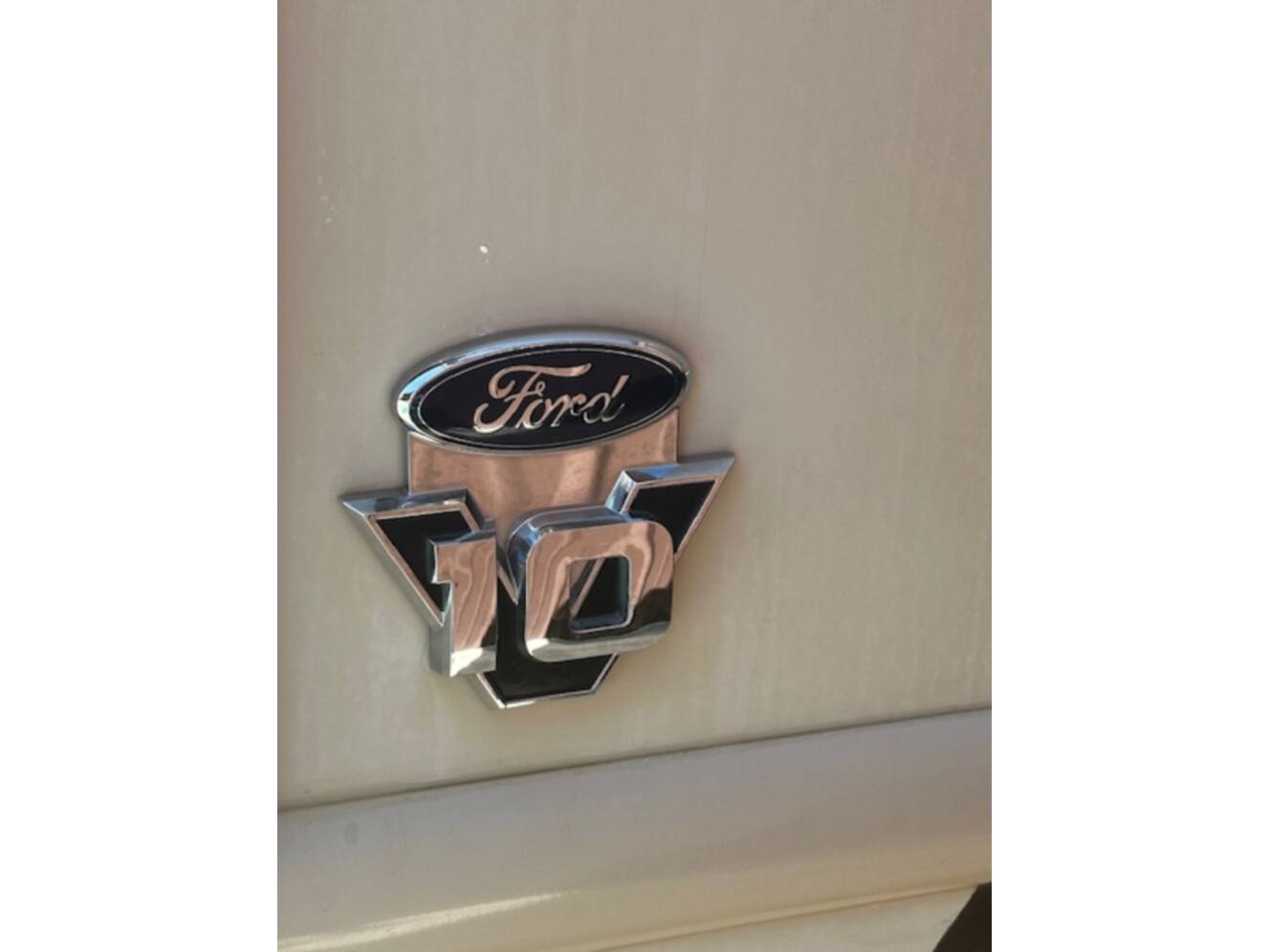 A photo of this 2018 Thor Motor Coach Windsport 34P