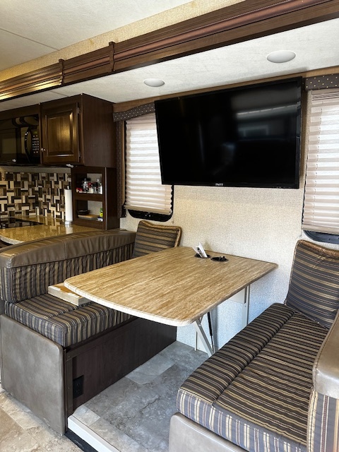2018 Thor Motor Coach Windsport 34P in reno NV