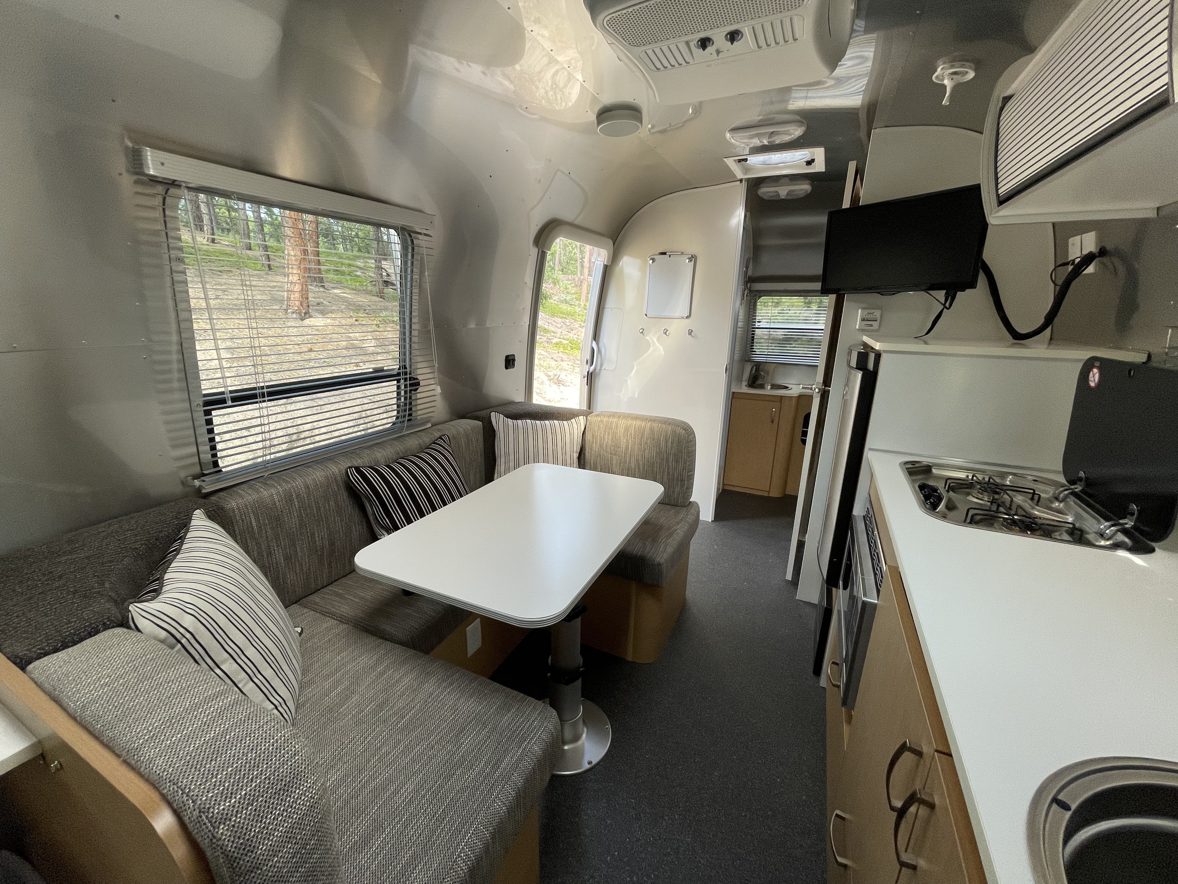 2014 Airstream BAMBI 22FB in monument CO