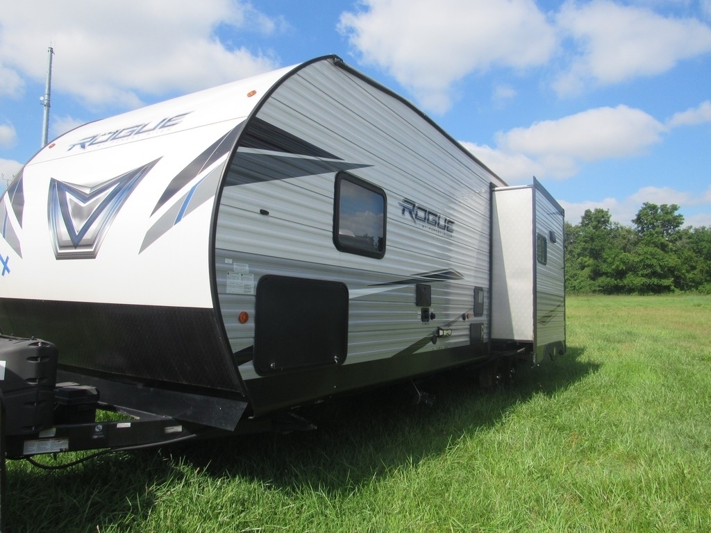 2021 Forest River vengeance 26vks