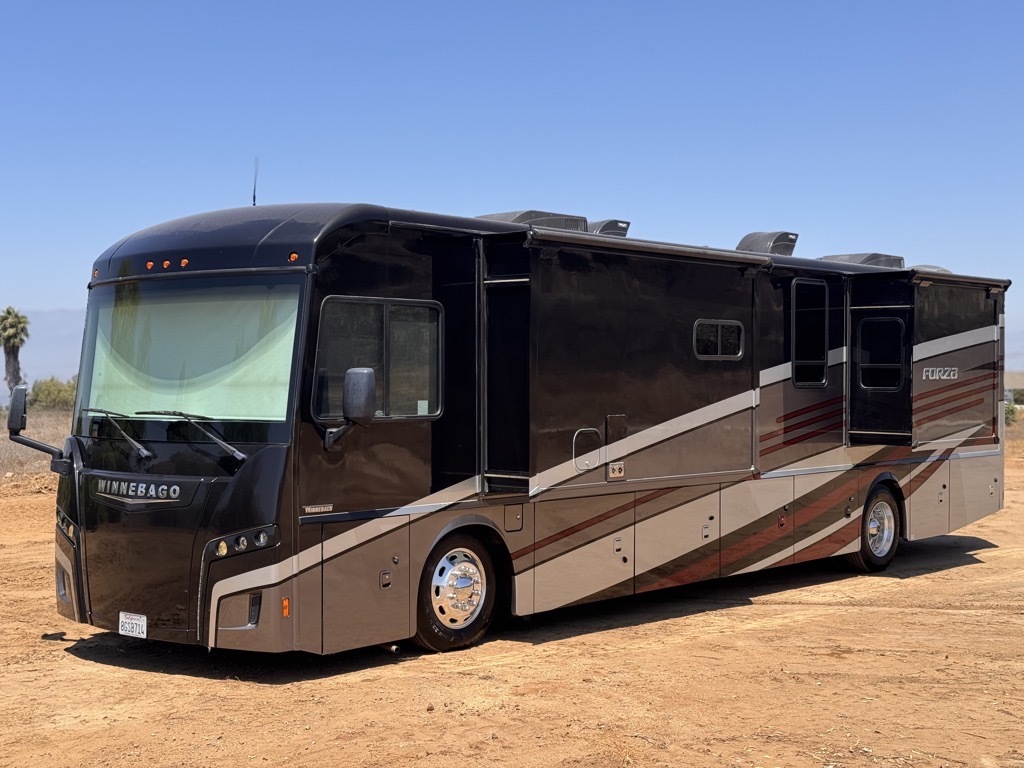 Used Winnebago Forza RVs For Sale near Van Nuys, CA - RV Trader