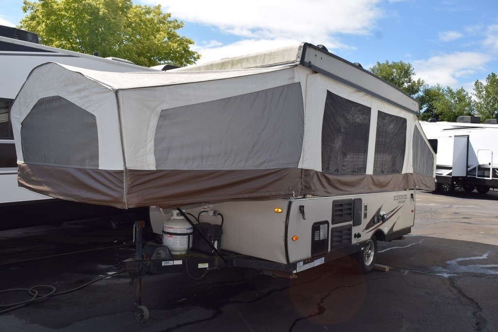 2019 Forest River rockwood 2280