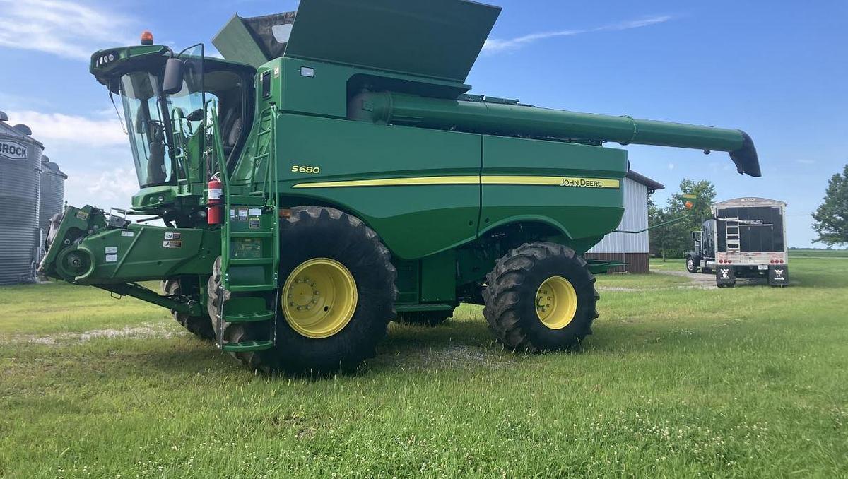 2014 JOHN DEERE S680 in Mystic, IA