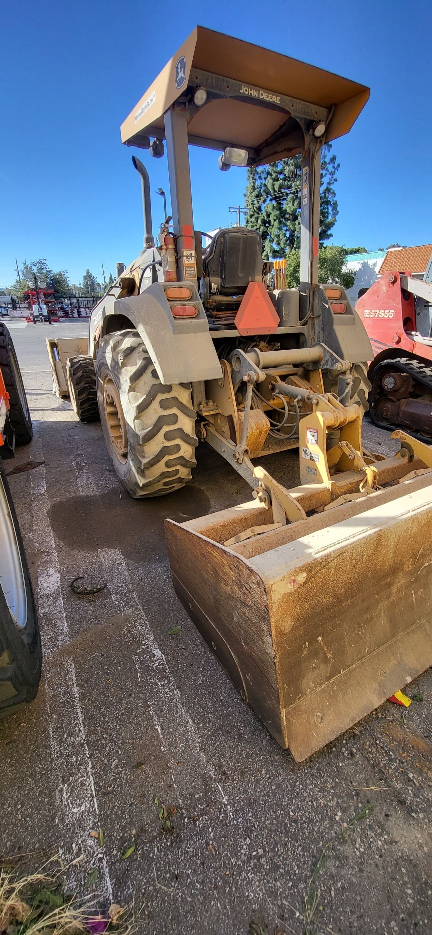 2018 JOHN DEERE 210L EP Wheel Loader in Bakersfield, CA