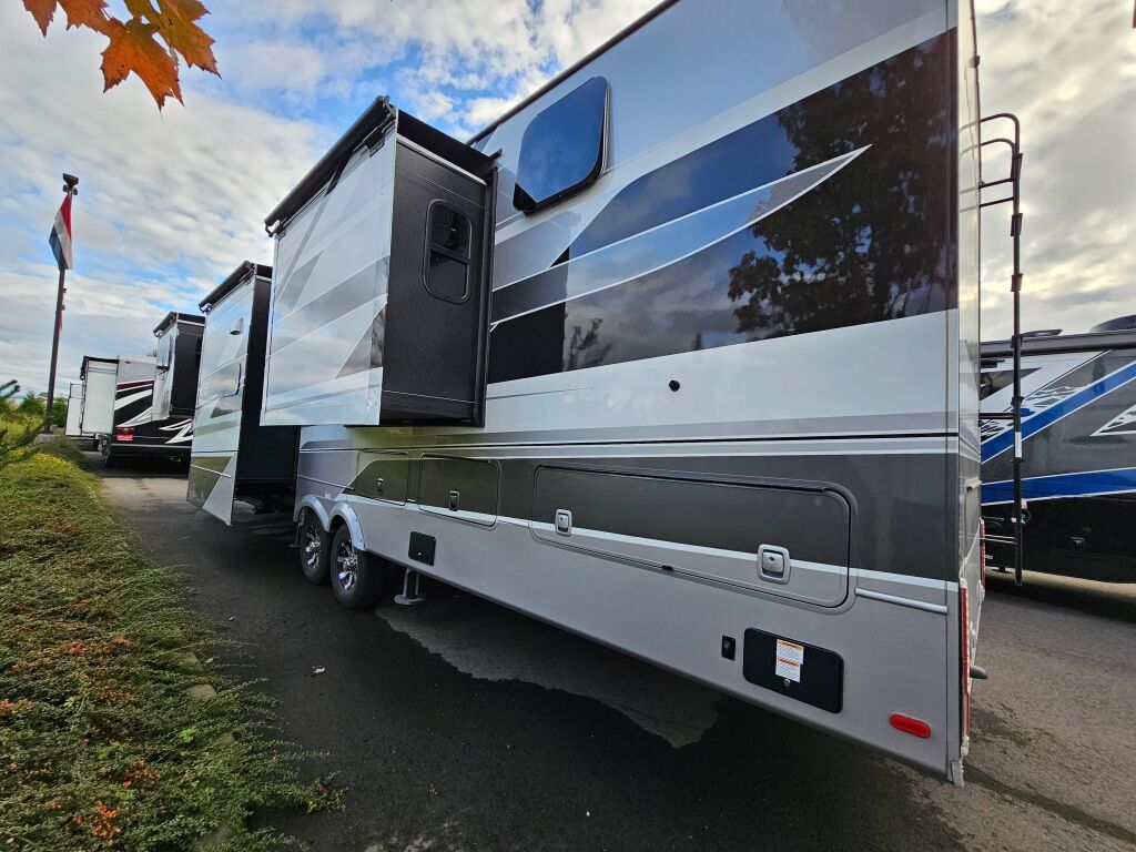 2025 Keystone RV