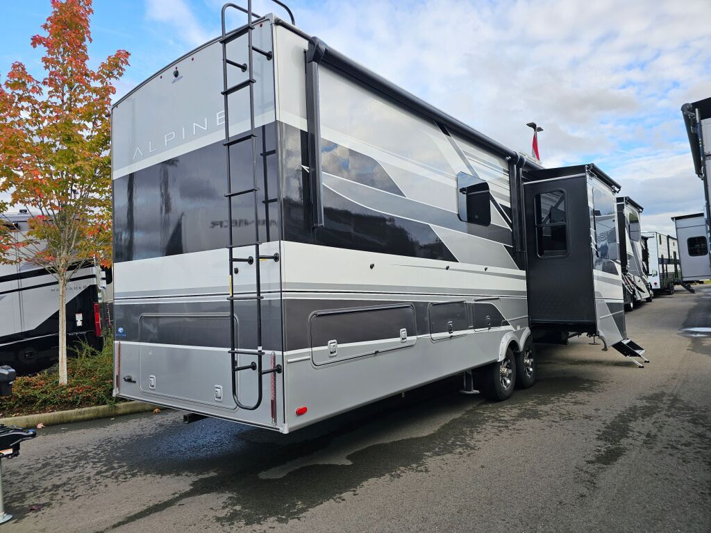 2025 Keystone RV