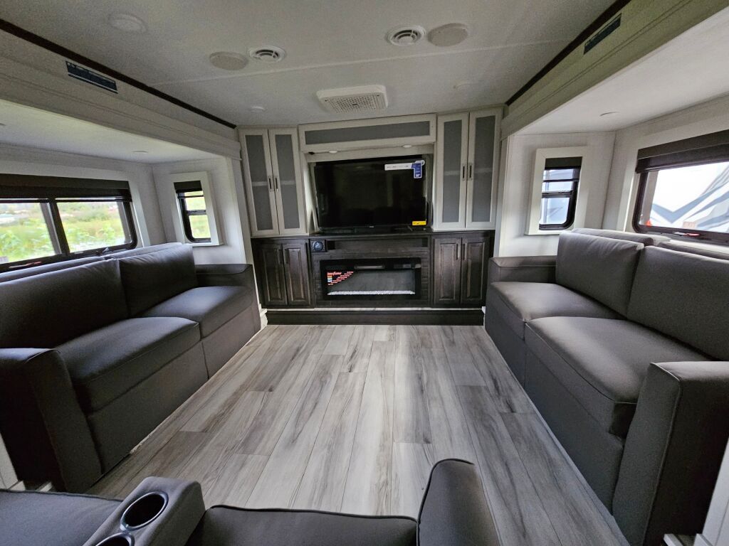 2025 Keystone RV