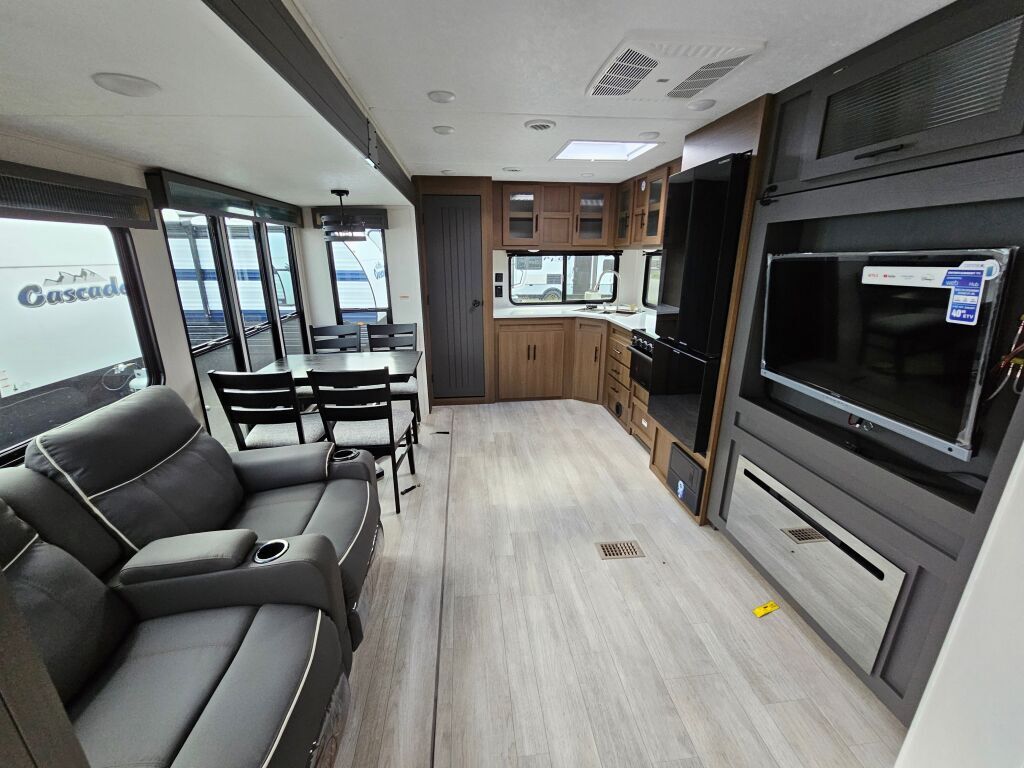 2025 Forest River