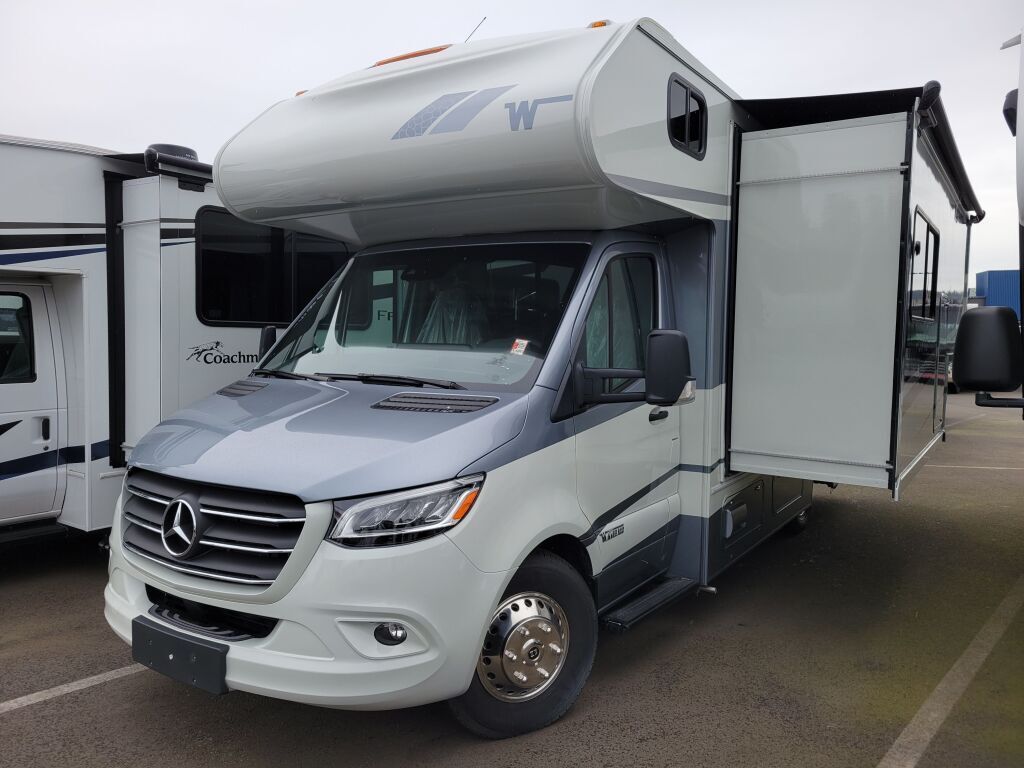 2025 Winnebago