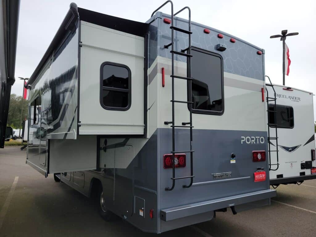 2025 Winnebago