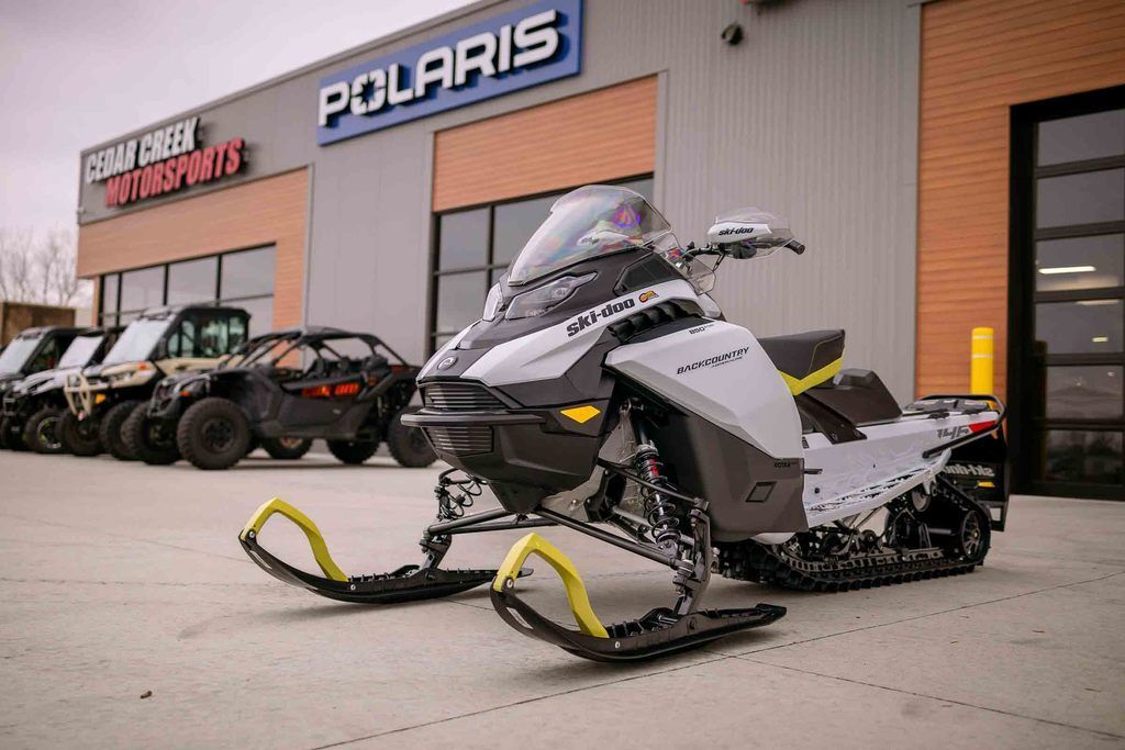Safari 377 For Sale - Ski-Doo Snowmobiles - Snowmobile Trader