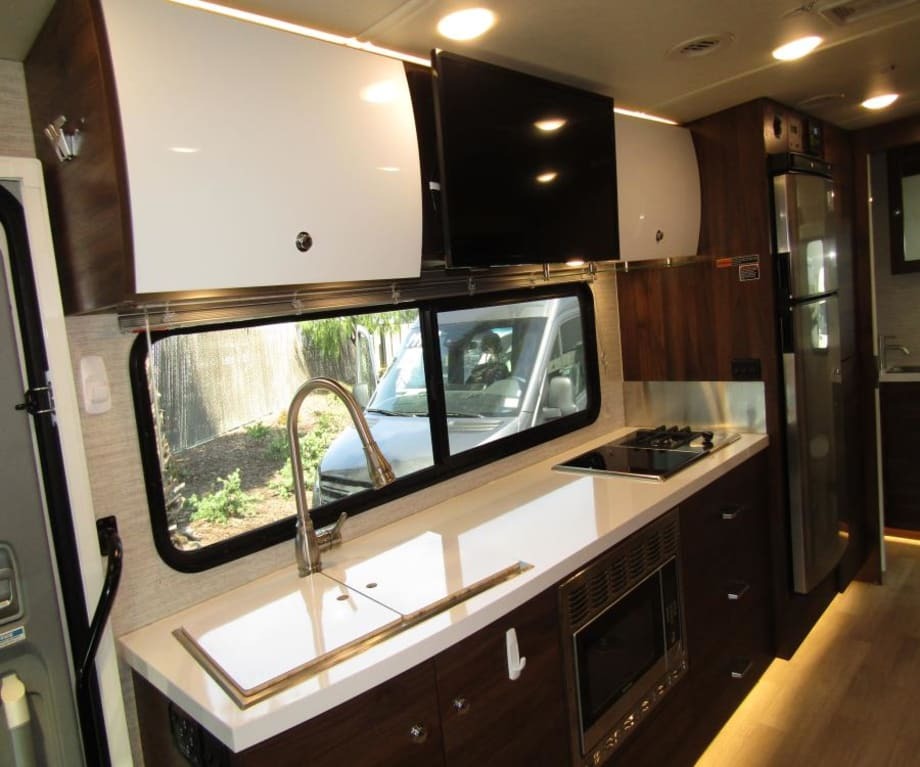 2022 Winnebago