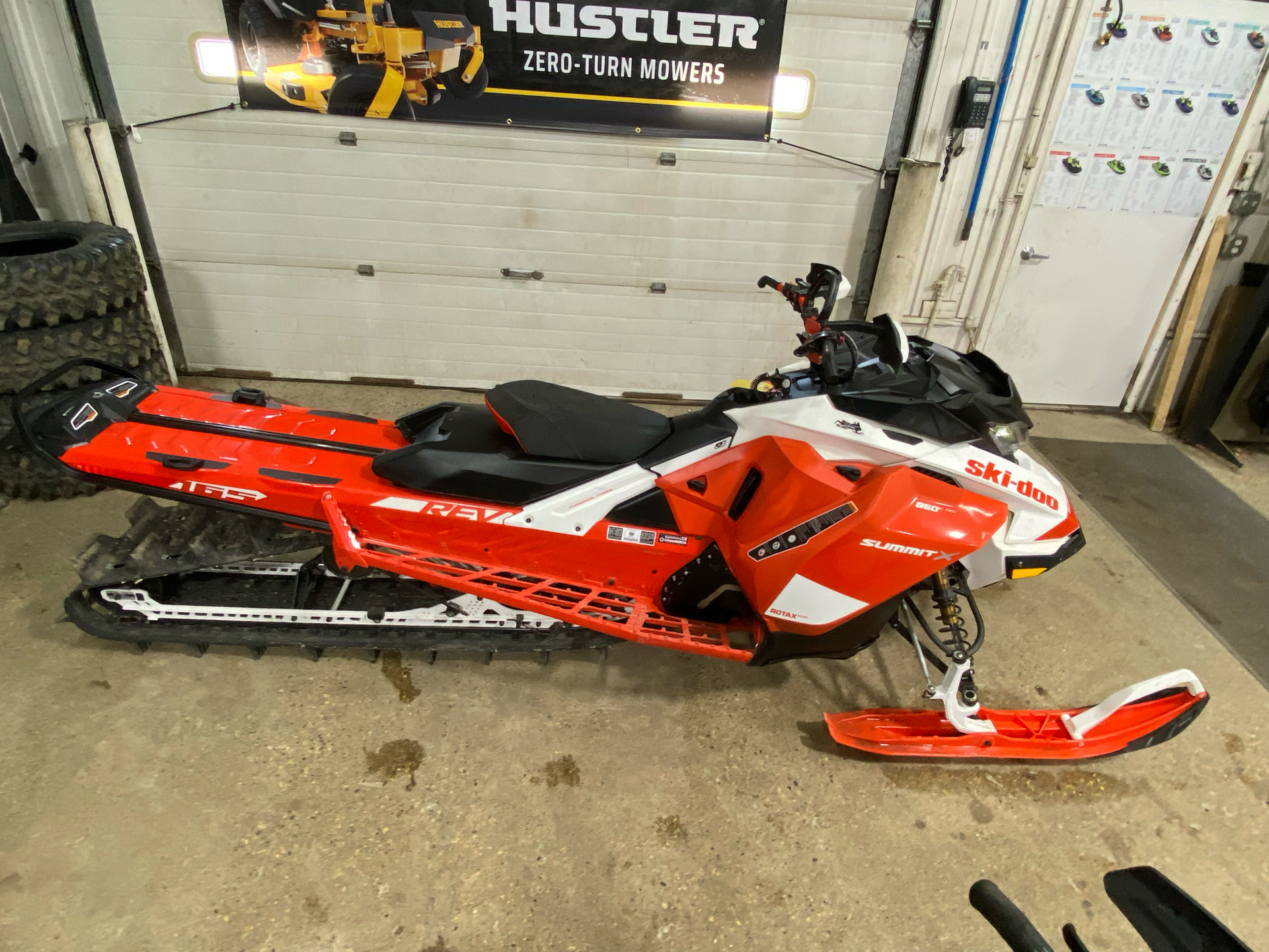 ski-doo summit x1000cc トレーラーセット