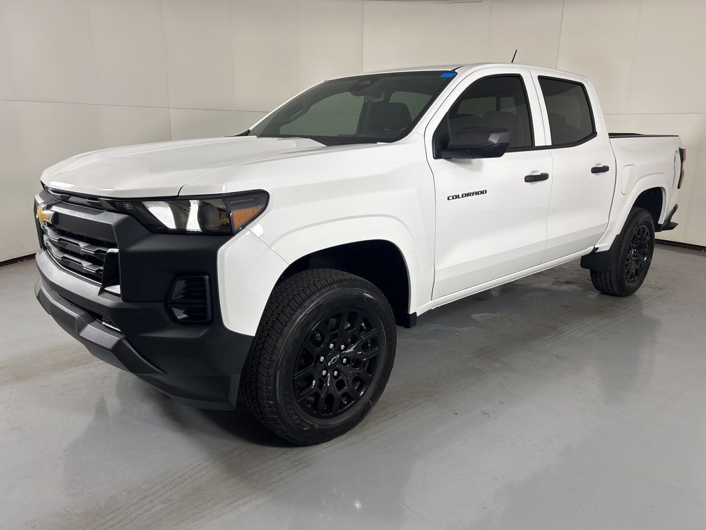 2026 Chevrolet Colorado Work Truck photo 4
