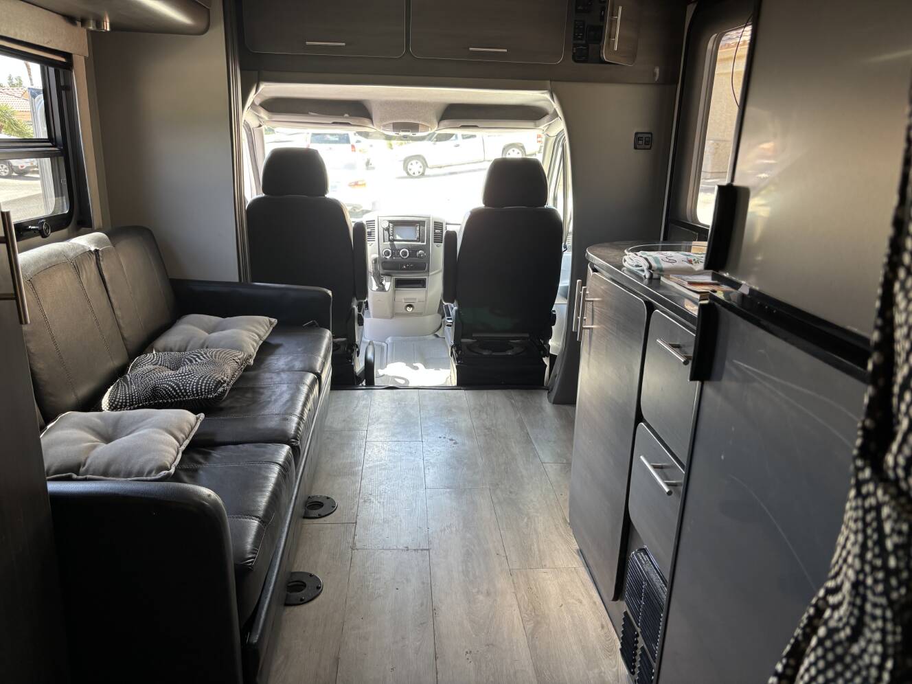 A photo of this 2014 Renegade Villagio 25RBS
