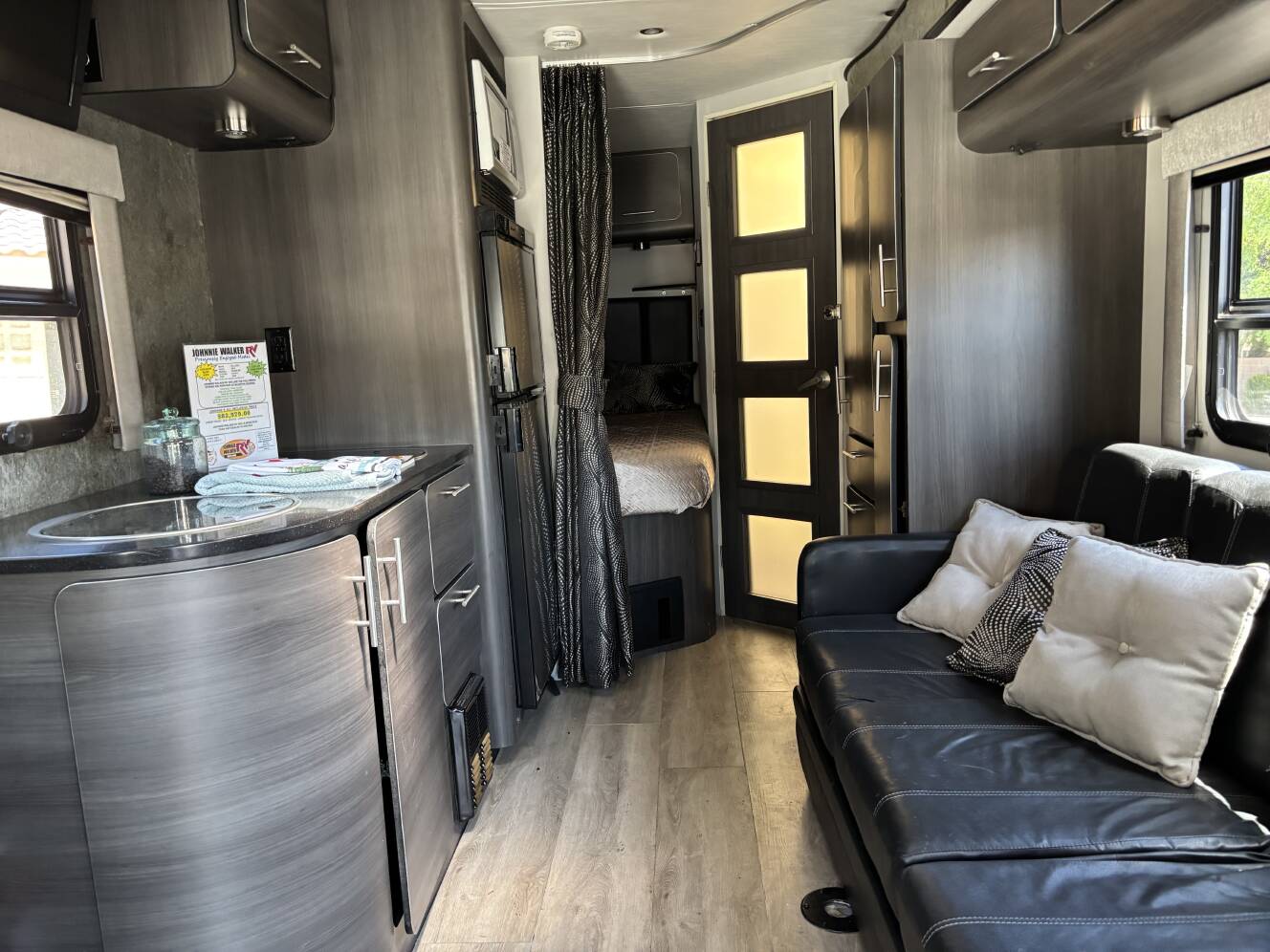 A photo of this 2014 Renegade Villagio 25RBS