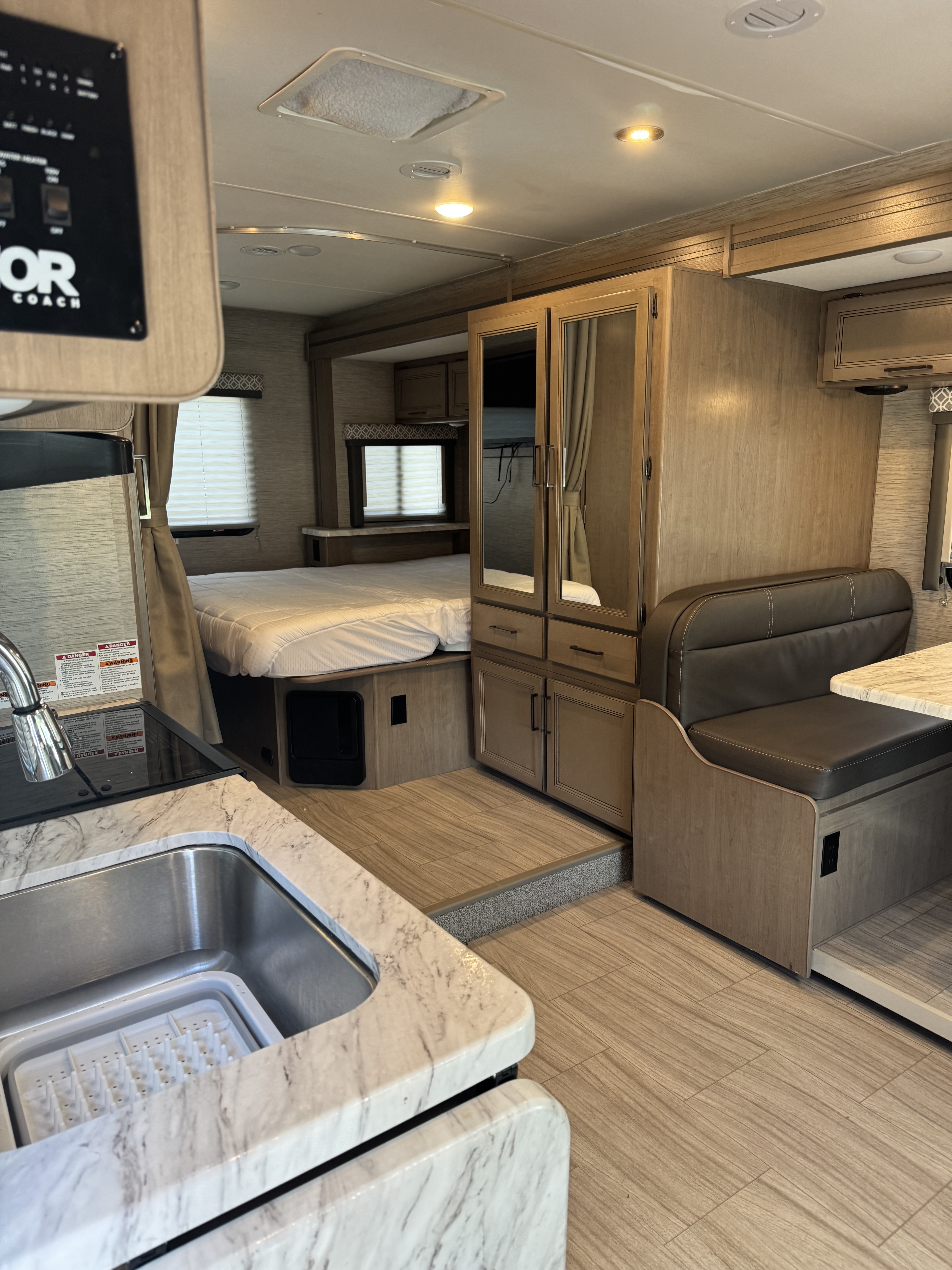 2022 Thor Motor Coach COLEMAN 24CM in tigard OR