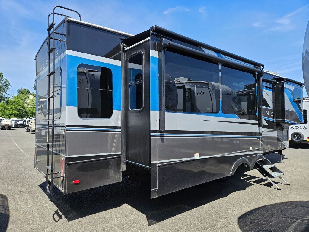 Trailer Image
