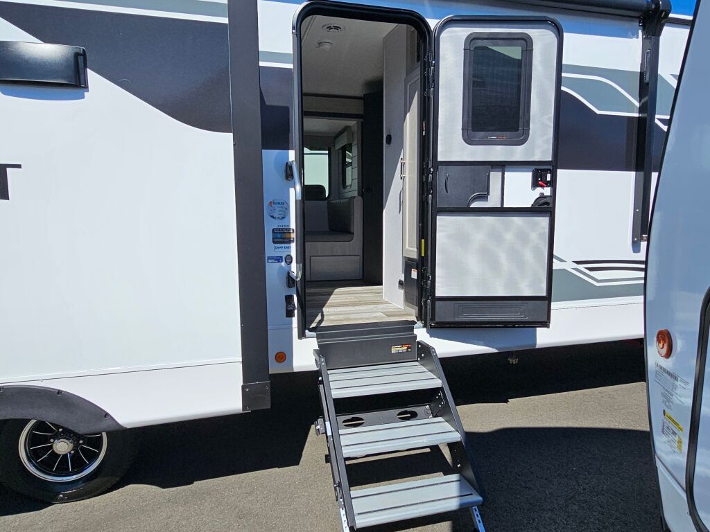 Trailer Image