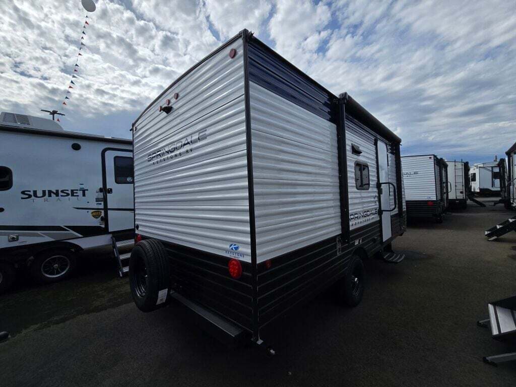 2025 Keystone RV springdale 1760bh