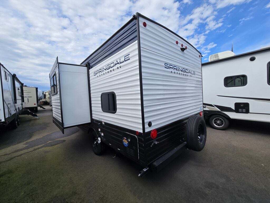 2025 Keystone RV springdale 1760bh