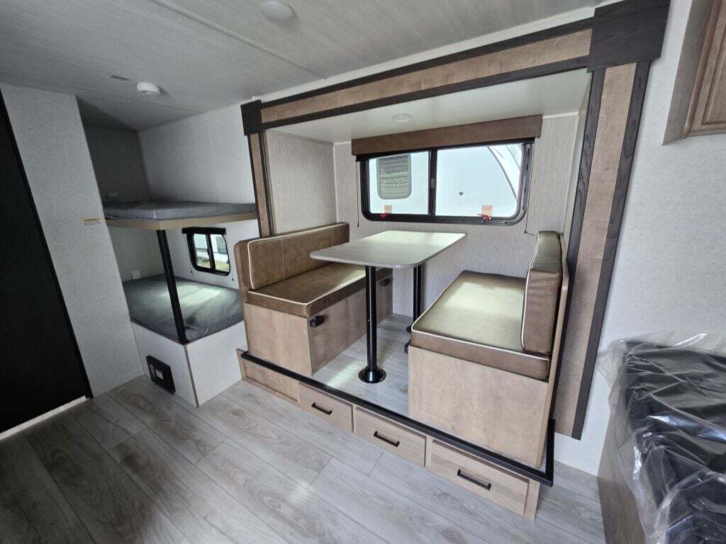 2025 Keystone RV springdale 1760bh