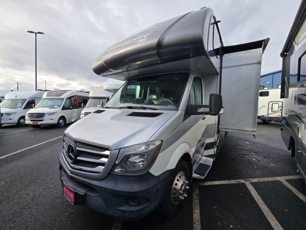2017 Forest River sunseeker 2400w