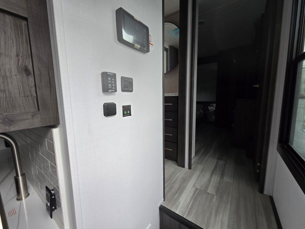 2025 Keystone RV fuzion 419
