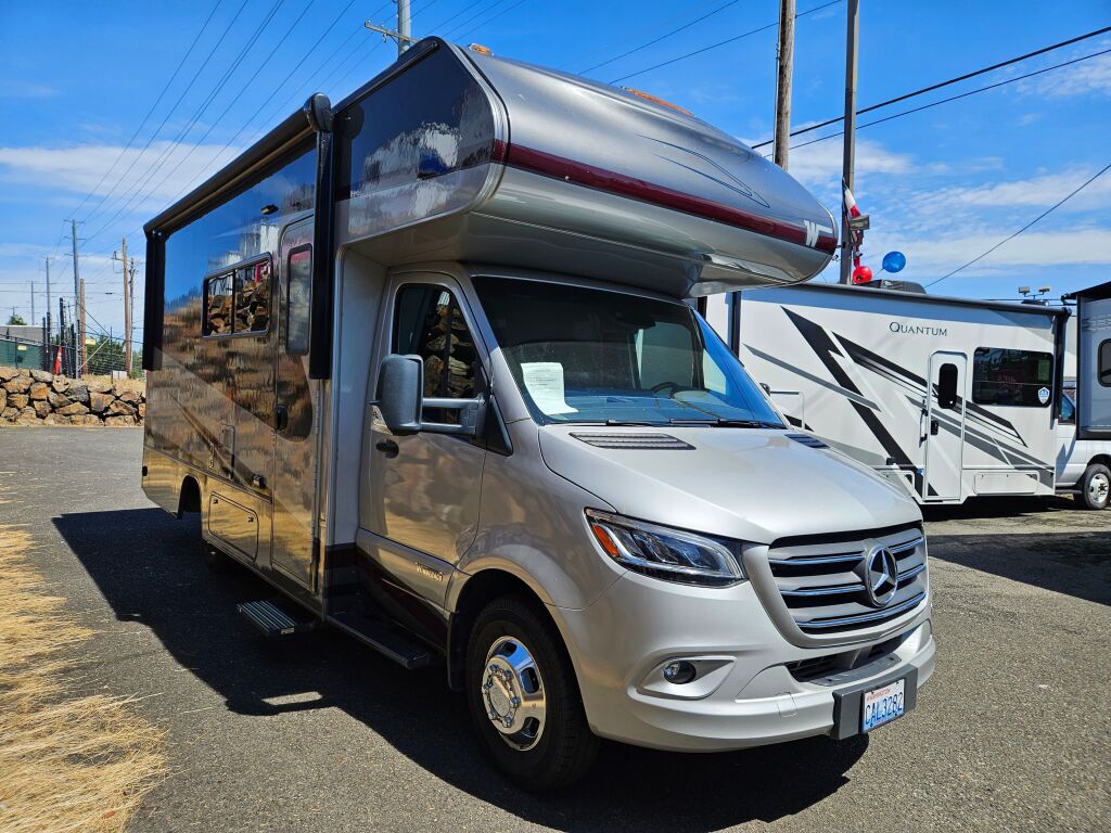 2021 Winnebago