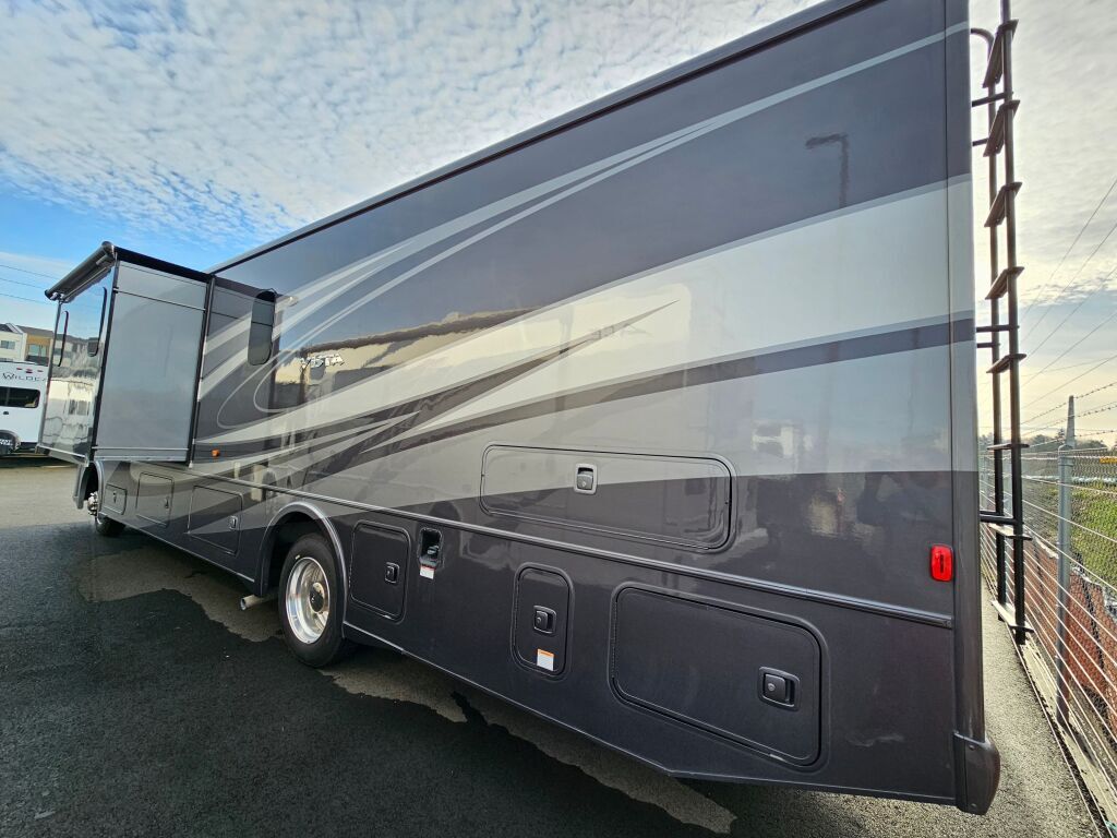 2024 Winnebago