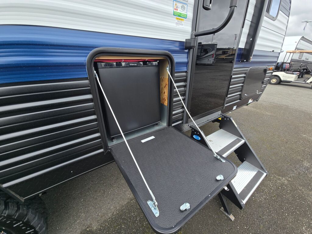 Trailer Image