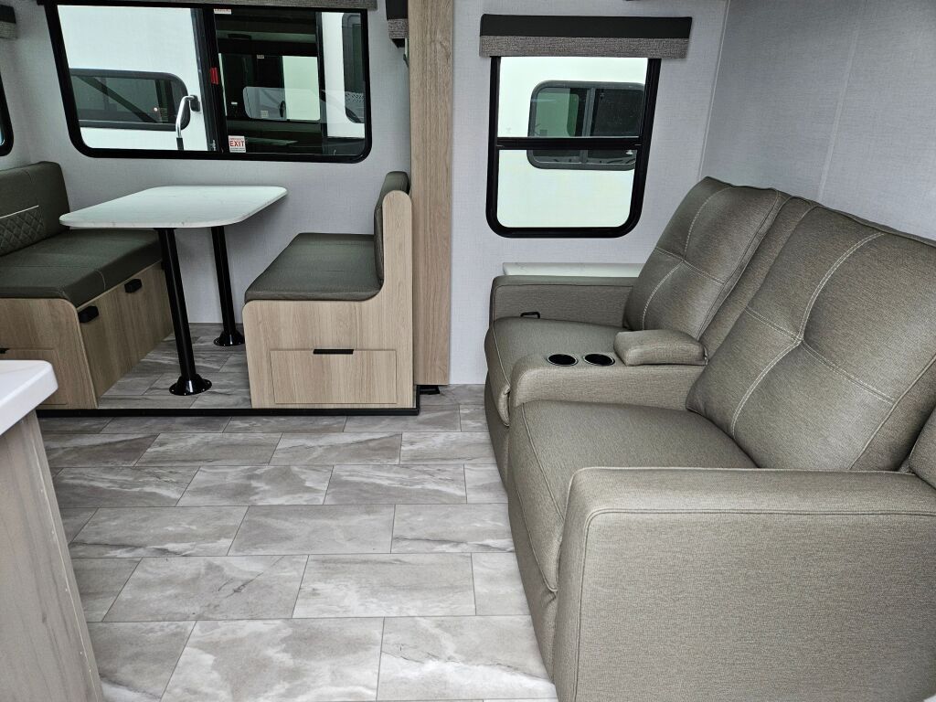 2025 Dutchmen RV kodiak 242rbsl