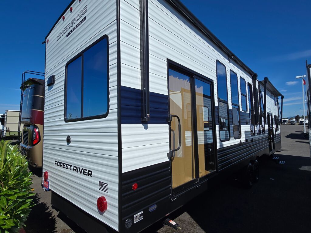 Trailer Image