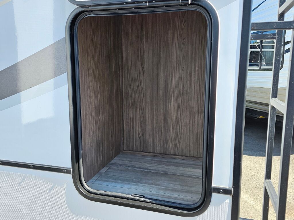 2024 Alliance Rv paradigm 382rk