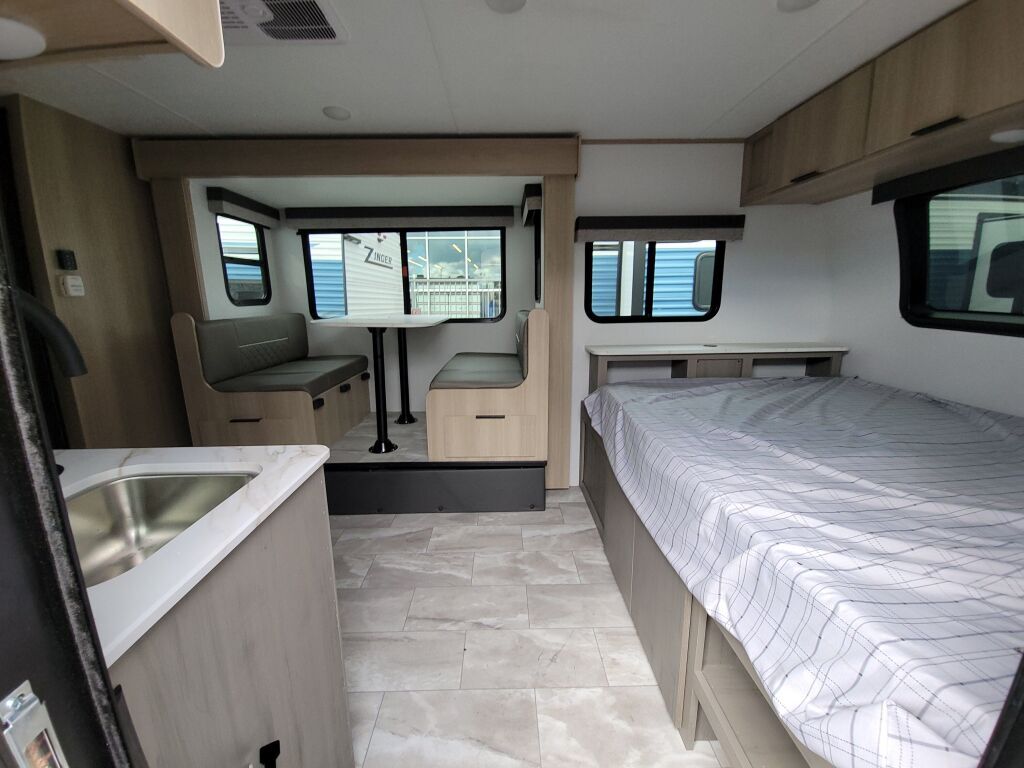 2025 Dutchmen RV