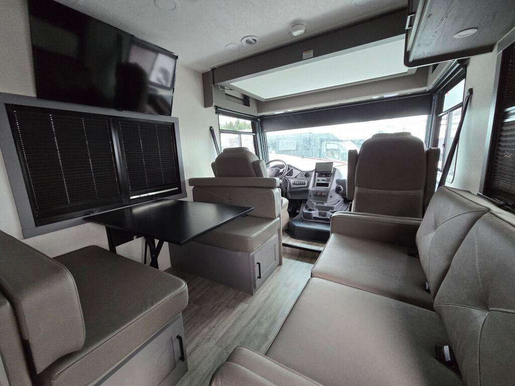 2026 Coachmen RV pursuit 27xps