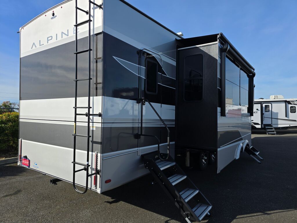 2025 Keystone RV