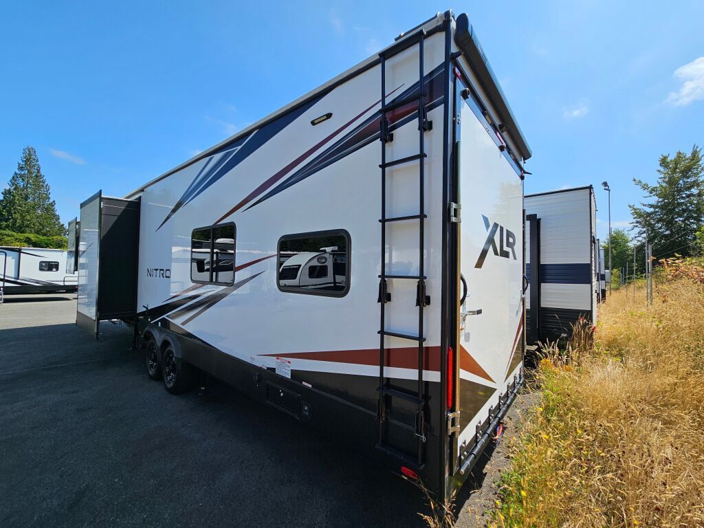 2022 Forest River xlr nitro 35dk5