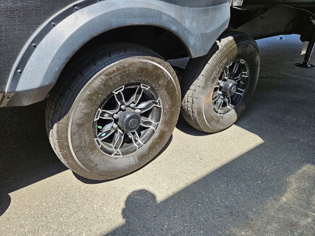 2022 Forest River xlr nitro 35dk5