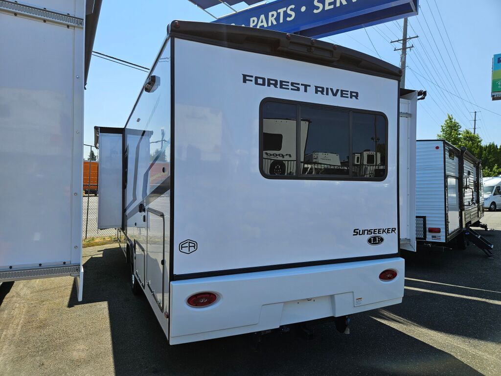2026 Forest River sunseeker 3250dsle