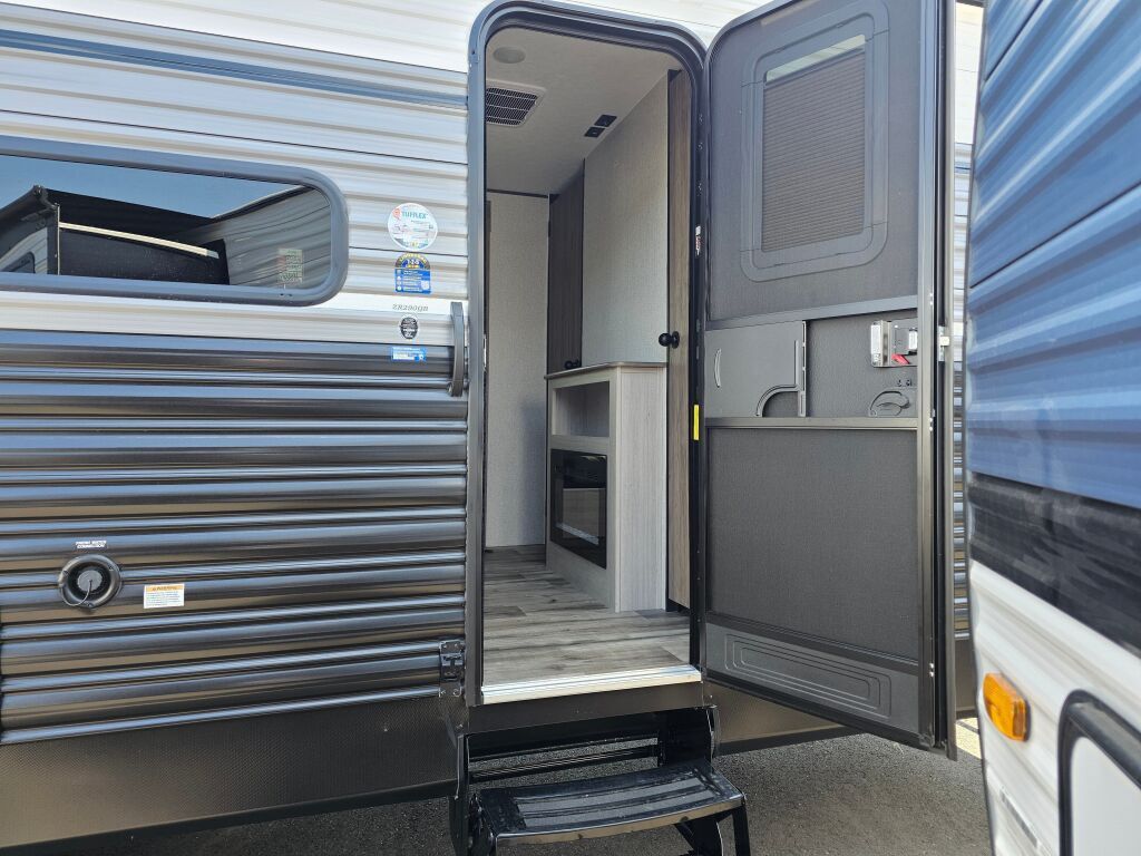 Trailer Image