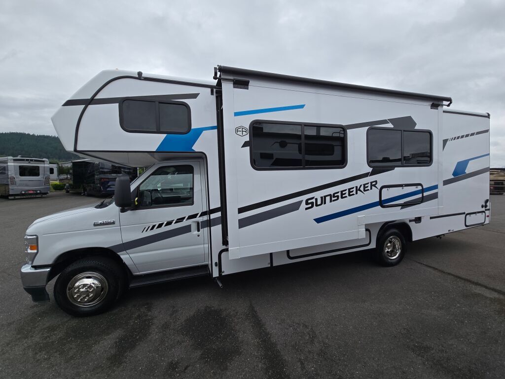 2026 Forest River sunseeker 2550dsle