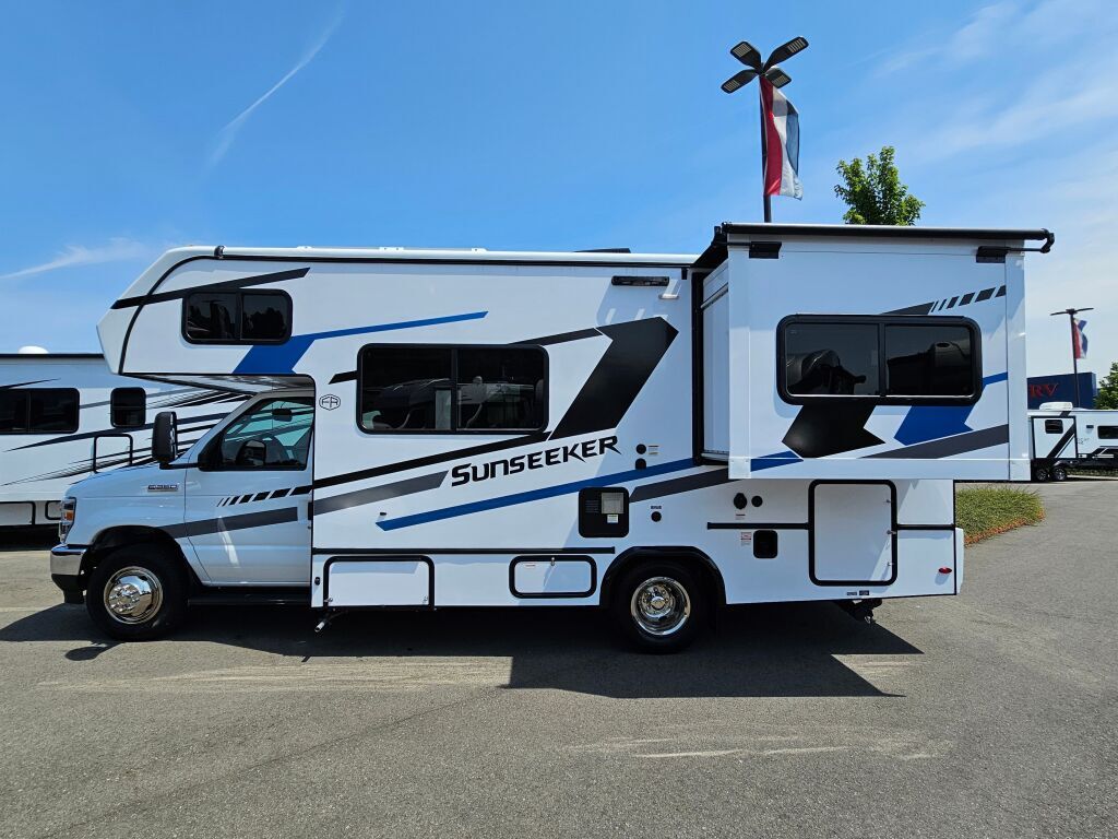 2026 Forest River sunseeker 2250sle